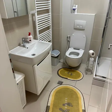 Apartment Atmartments Etna Bulevar, Free Private Parking